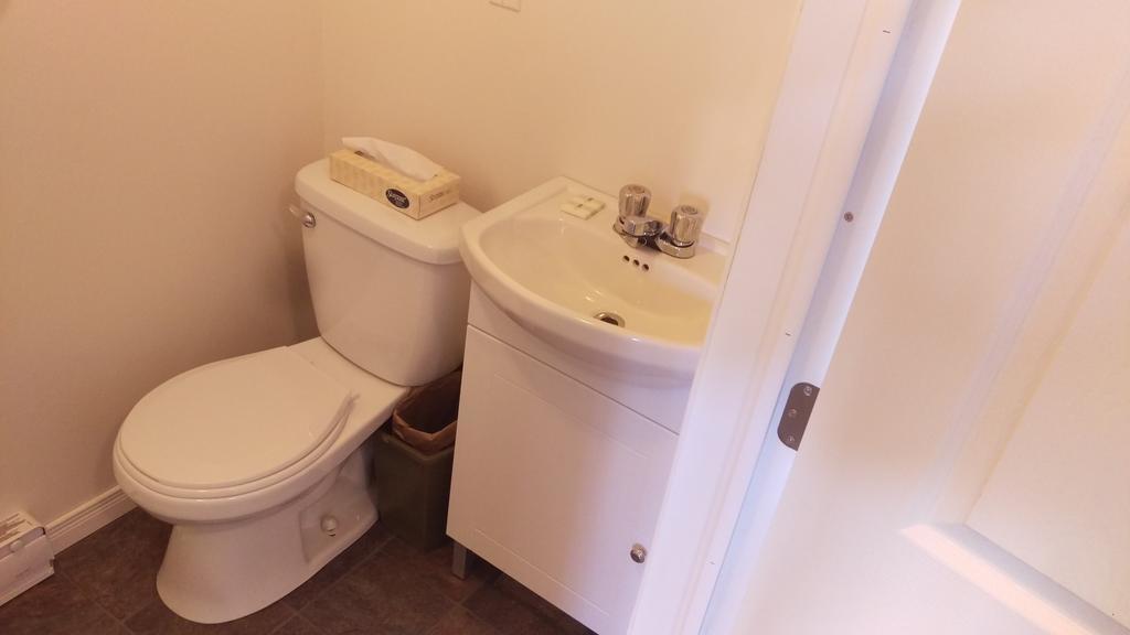 Latchford Bay Lake Inn - Frontiersman Motel מראה חיצוני תמונה